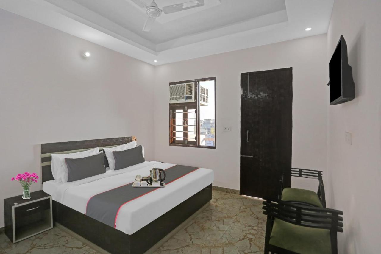 Hotel Collection O The Royal Fern Farrukhnagar Esterno foto